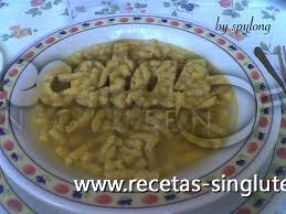 Strozzapreti de Romagna (sopa con masa de pan rallado, huevos, queso y especias) sin gluten